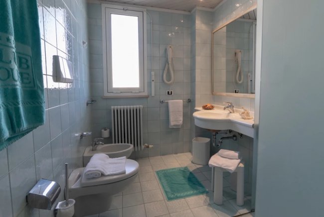 APPARTAMENTO BILOCALE STANDARD VISTA MARE LATERALE